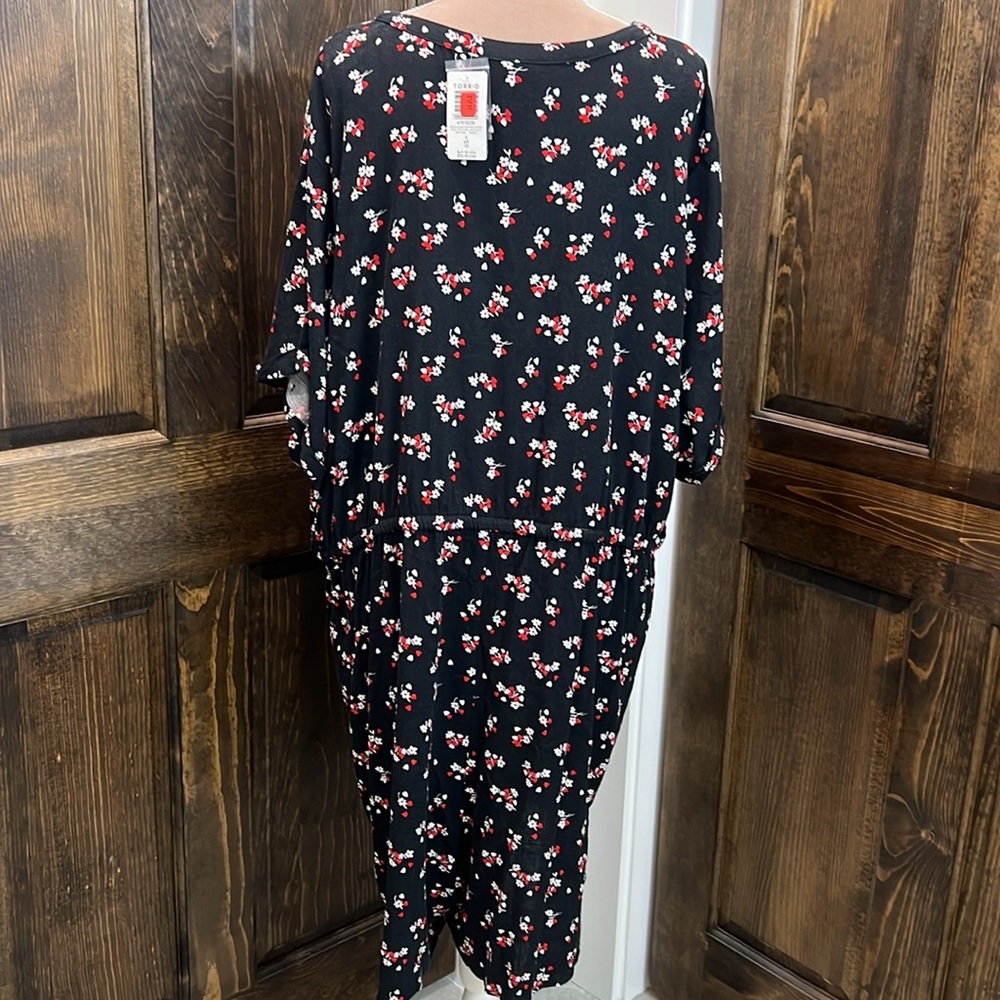 NWT Romper - Picture 4 of 5